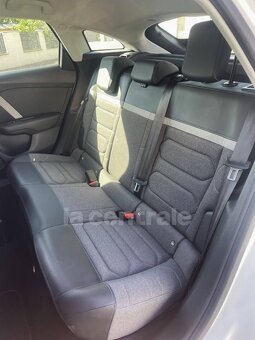 CITROEN C4 III BlueHDi 130 S&S FEEL EAT8 rok 07/2021 - 7