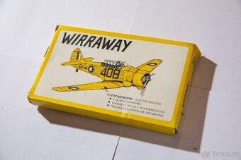 spousta modelů letadel 1/72 - 7
