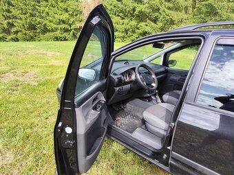 Ford Galaxy - 7