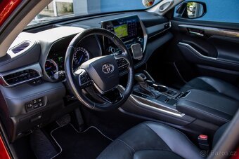 Toyota Highlander Executive - 7
