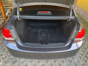 CHEVROLET CRUZE - 7