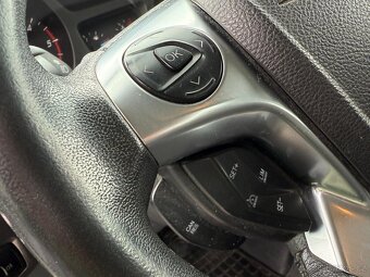 Ford Transit Custom 2,2 TDCi 92 kw,03/2014.9 míst,Klima - 7
