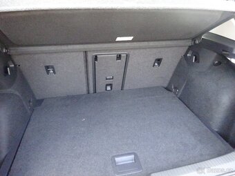 Volkswagen Golf VIII, 1,5 TSI, GARANCE KM - 7