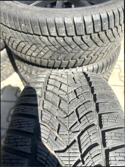 Alu kola zimní Škoda Octavia 3 5E + Dunlop R18 - 7
