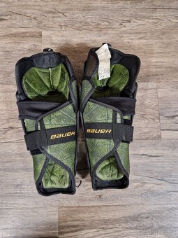 Prodám Hokejové chrániče Bauer Supreme GS Camo, Junior M - 7