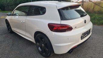 VOLKSWAGEN SCIROCCO R - 2,0TSi 195kW - Manuál. - 7