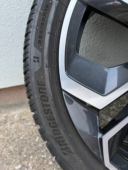 Zimní sada kol Škoda Oct IV RS 225/40 R19 93W 7,5J ET48 - 7