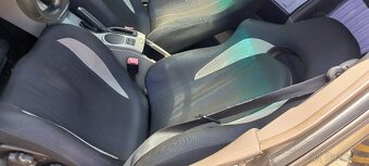 Subaru Forester 2,0XT 130kw 2004- náhradní díly - 7