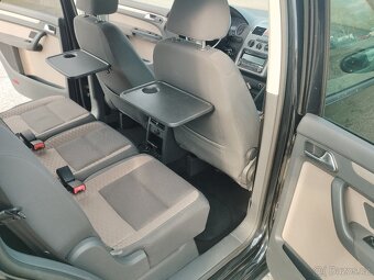 VW TOURAN CROSS 2.0TDI - 7
