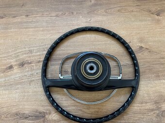 Volant Mercedes w114 - 7