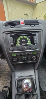 Škoda Octavia 2 2.0tdi - 7