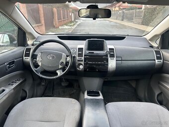 Toyota Prius Hybrid 1,5 VVTi 57kw 2009 SERVISKA/NOVÁ STK - 7