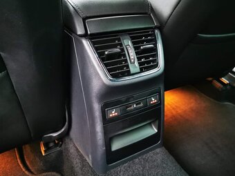Octavia 3 L&K 2.0 tsi 140kw - 7