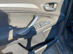 Ford S-MAX 1,8TDCI 2008 92kW 7MIST, KRASNY, DILY - 7