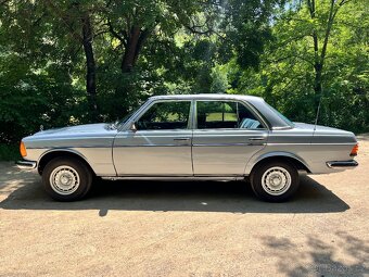 Mercedes-Benz W123 LUX 280E MANUÁL - 7