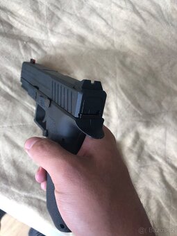 Prodám plynovku GBB KP-13 od kjw - 7