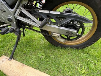 Honda 650 dominator - 7