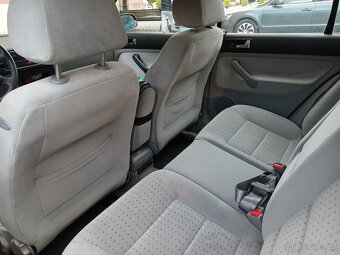 Volkswagen Golf IV - 7