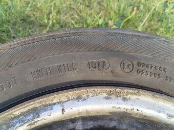 Prodám 2ks ocelových disků s letními pneu 175/70 R13 - 7