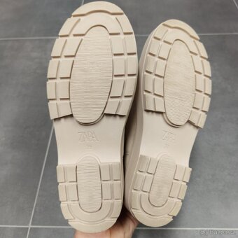 Dámské zimní nenošené boty, teplá výstelka, vel.39 - 7