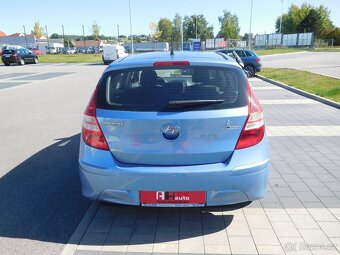 Hyundai i30 1.4i 16V Confort, 80 kW, Klima, ČR - 7