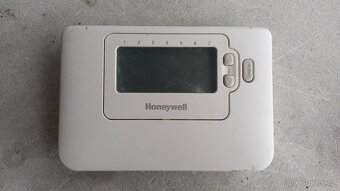 Prodám komplet plynová kamna,bojler a termostat - 7