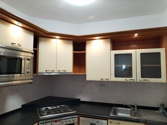 Kuchyň včetně spotrebičů - 7