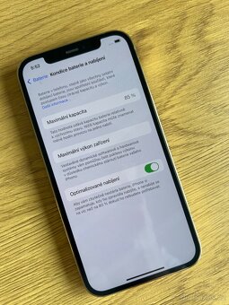 iPhone 12 Pro - bat. 85%, hezký stav - 7