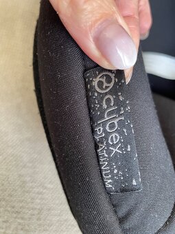 Cybex Z i-size + Isofix zakladna Z (otocni) - 7