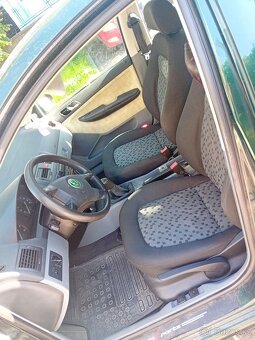 Fabie 1.4 mpi - 7