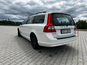 Volvo V70 2.4d 129Kw - 7