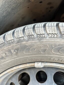 Citroen C4 2005 1.6i - 7