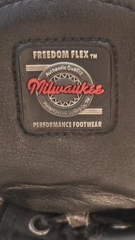 MOTO BOTY MILWAUKEE vel. cca 43 - 44 - 7