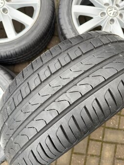 ORIGINÁL Alu Volkswagen PORTO R17, 5x112 - TOP STAV - 7