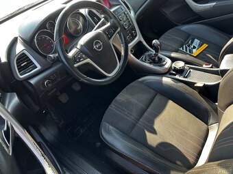 Opel Astra sports tourer 1.4i 103kw, r.2012, serviska, STK - 7