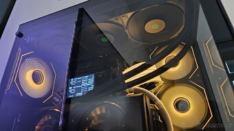 HERNÍ PC - AMD Ryzen™ 5 7500F + AMD Radeon RX 7800 XT - 7