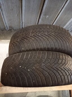 215/60R16 - 7