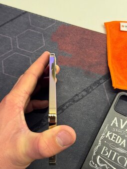 iPhone 12 Pro 256 GB – Zlatý - 7