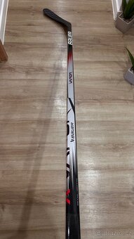 ✅ ĽAVÁ - BAUER VAPOR LEAGUE - P92 - 174 CM - 87 FLEX ✅ - 7