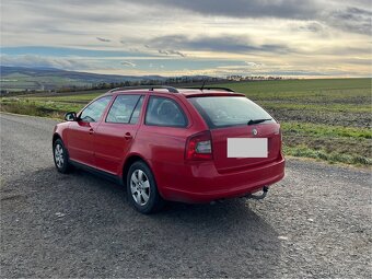 Škoda Octavia II kombi Facelift - 7
