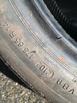 Continental letní pneu 175/65/14 - 2ks 97-100% - 7