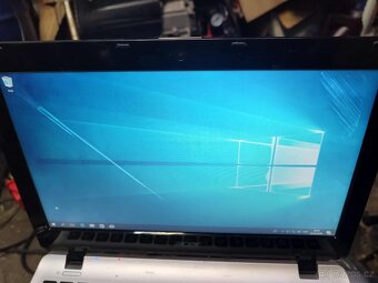 Prodam Acer Aspire E11 - 7