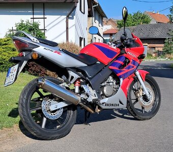 Honda CBR 125 R - 7