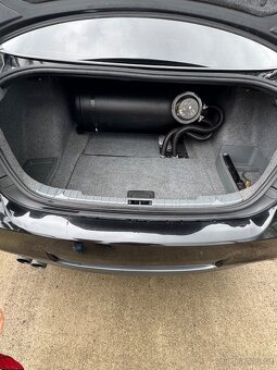 BMW - 7