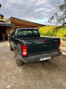 Toyota Hilux - 7