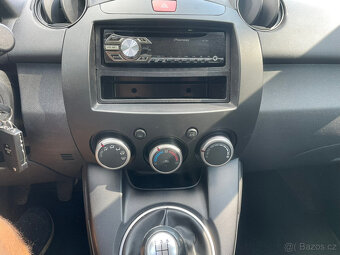 Mazda 2 1.5i 76kw gta - 7