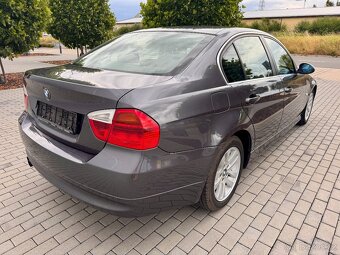 BMW e90 325i MANUÁL SERVISKA - 7
