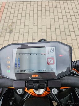 KTM 1290 Super Duke R - 7