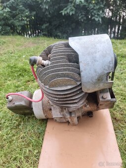 motor 450, čz 125, 476, manet, prase, čz 175, blatník pérák - 7