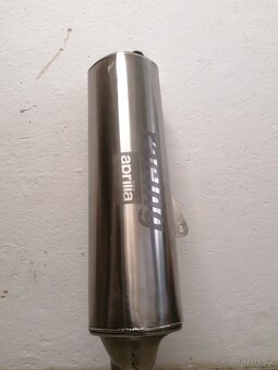 Aprilia rsv 1000 mille - 7